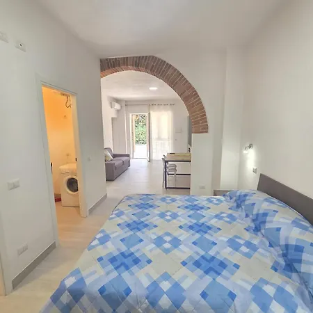 Apartment Pratoranieri - & Follonica